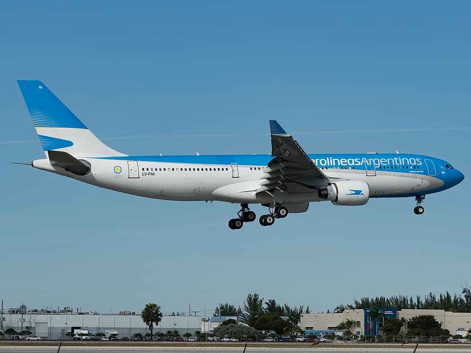 Aerolineas Argentinas aircraft