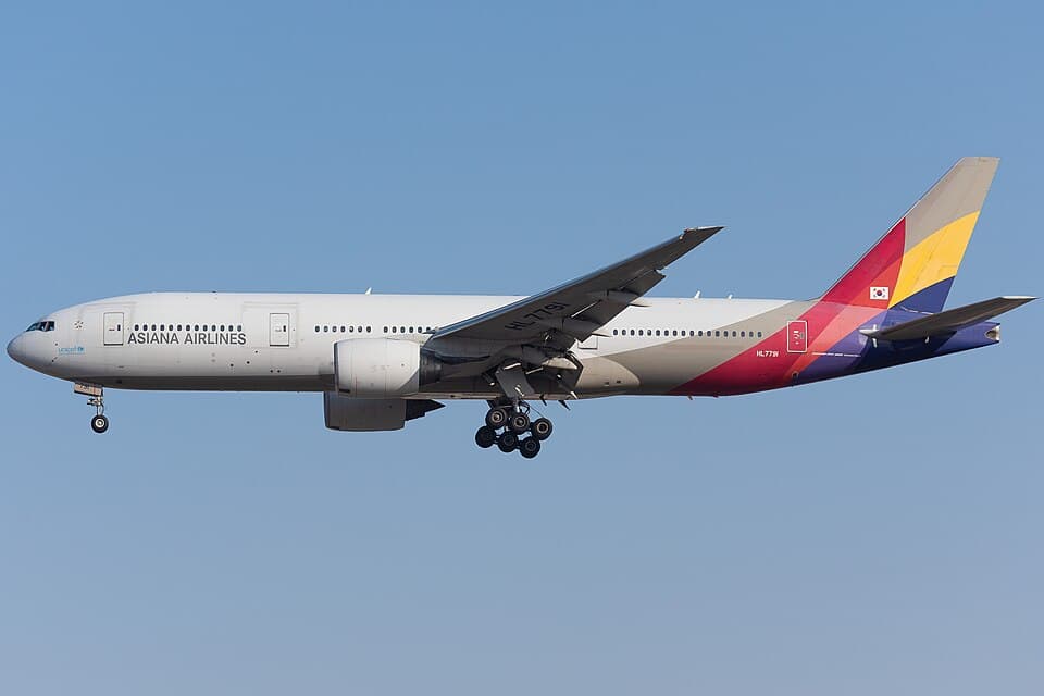 Asiana Airlines aircraft