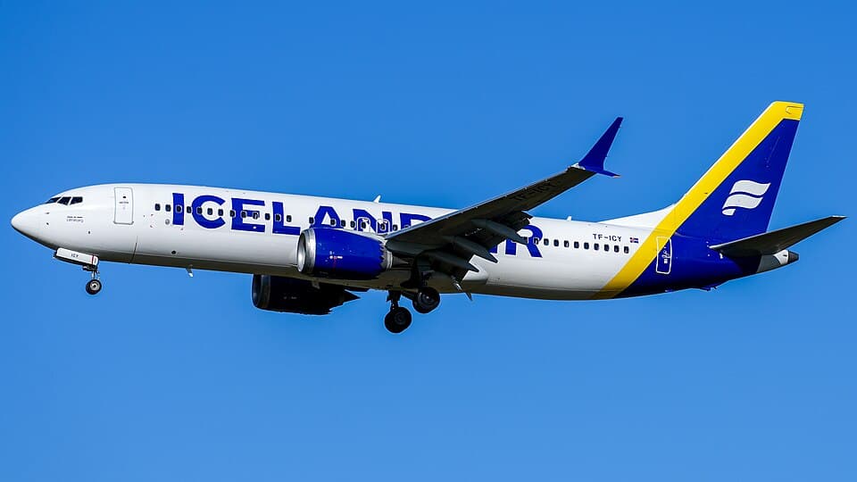 Icelandair aircraft