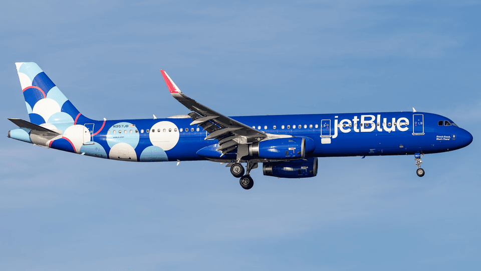 JetBlue aircraft